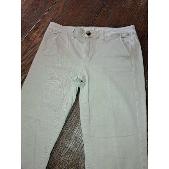 Size 8 American Eagle Super Stretch Khaki Tan Pants with Pockets Belt Loops - Picture 2 of 3